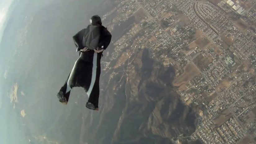 How to Fly a Wingsuit