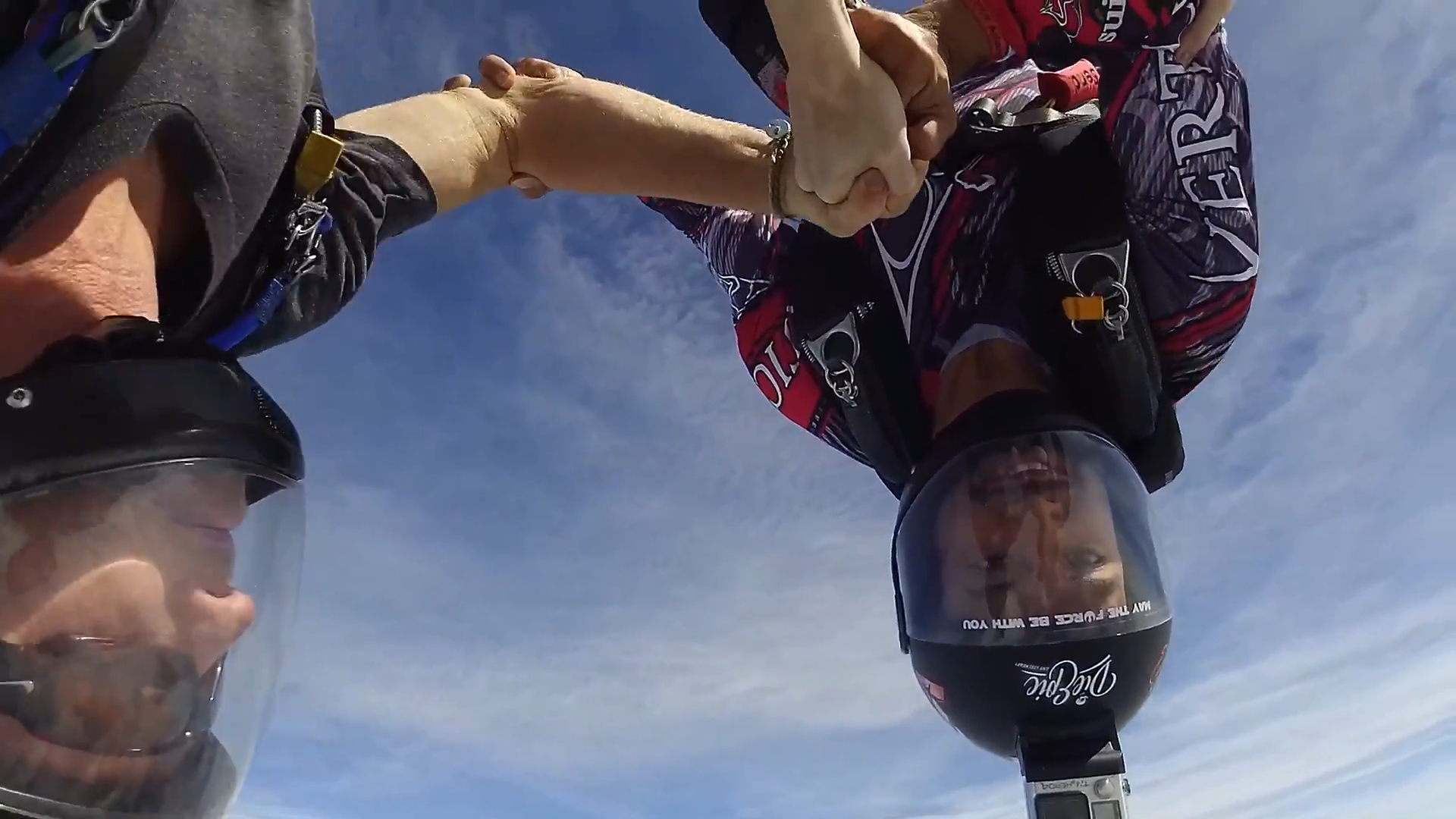 Screenshotter-TheExitaSkydivingvideo-1’34” Screenshotter TheExitaSkydivingvideo 1’34”