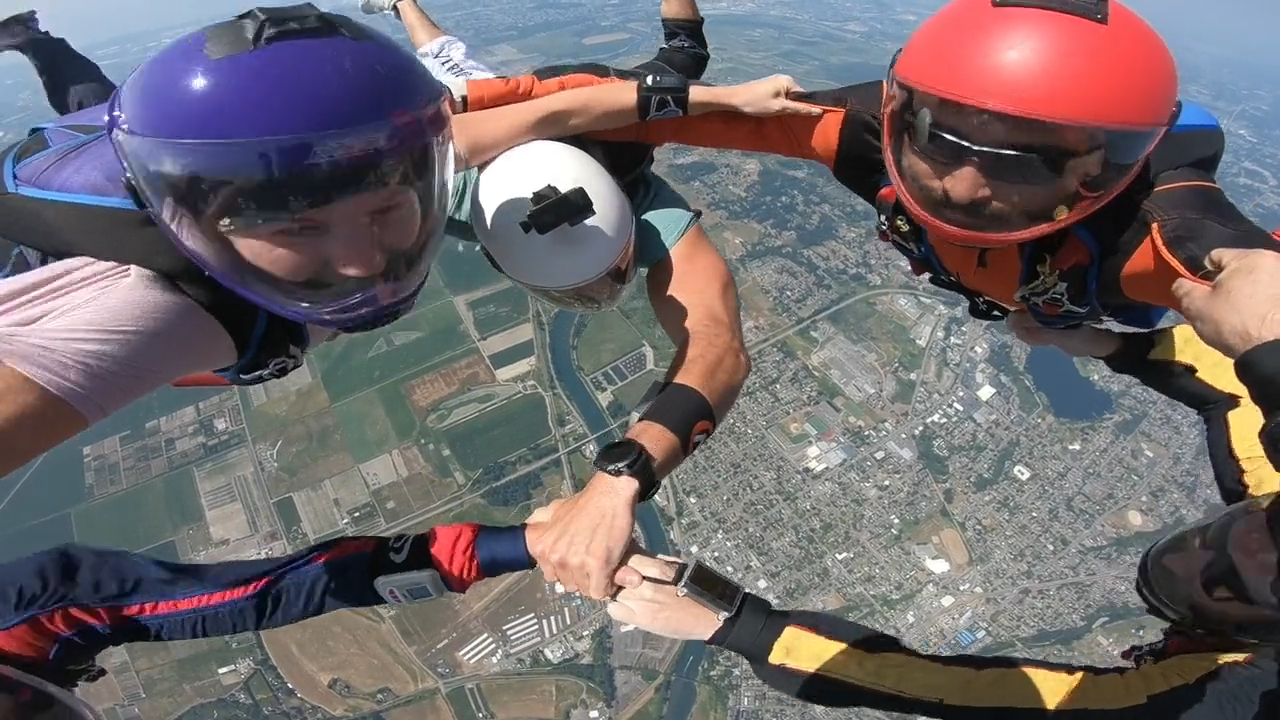 Screenshotter-SnohomishSkydivingonVimeo-1’17” Screenshotter SnohomishSkydivingonVimeo 1’17”